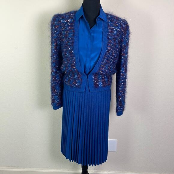Vintage St John for Bullocks 3 piece sweater/skirt set women’s S - Picture 1 of 15